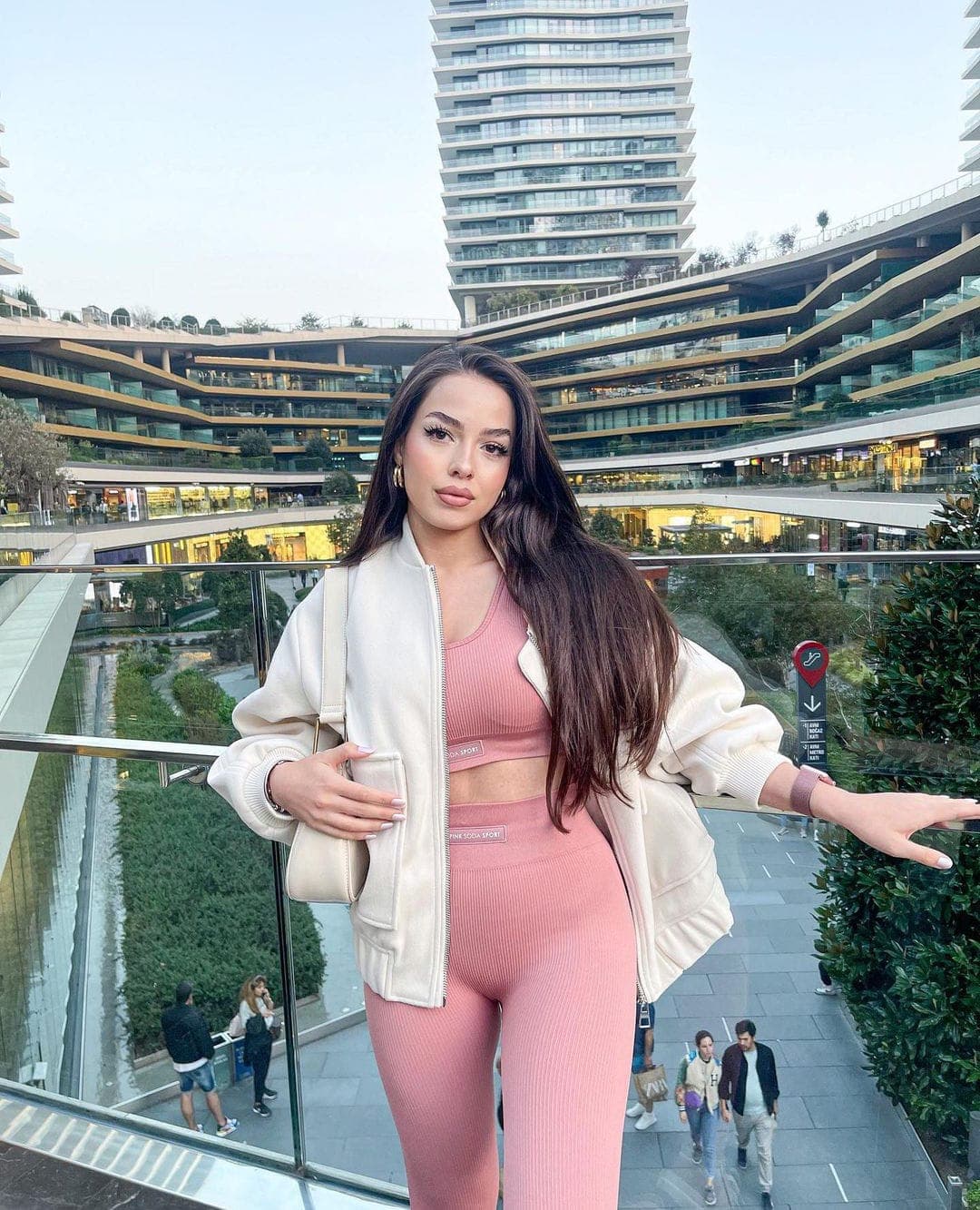 Amira Hassan